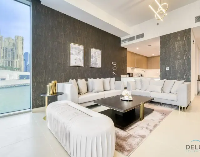 Sleek 1-Bedroom at 52 | 42 Tower — Dubai Marina