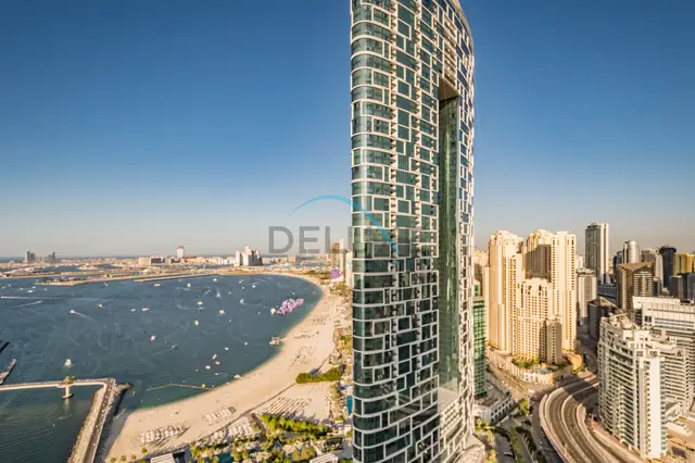 Sea View 3-Bedroom with Assistant Room and Balcony — Dubai Marina