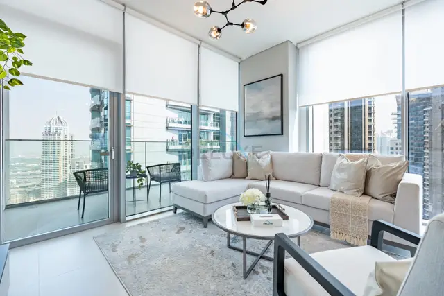 High-Floor Seaview 2-Bedroom with Dubai Water Canal Panorama — Dubai Marina